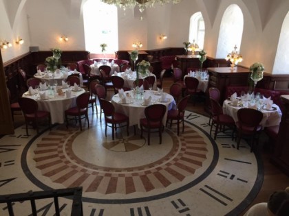 照片: Schloss-Restaurant Castello